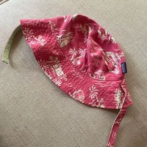 Patagonia toddler hat
